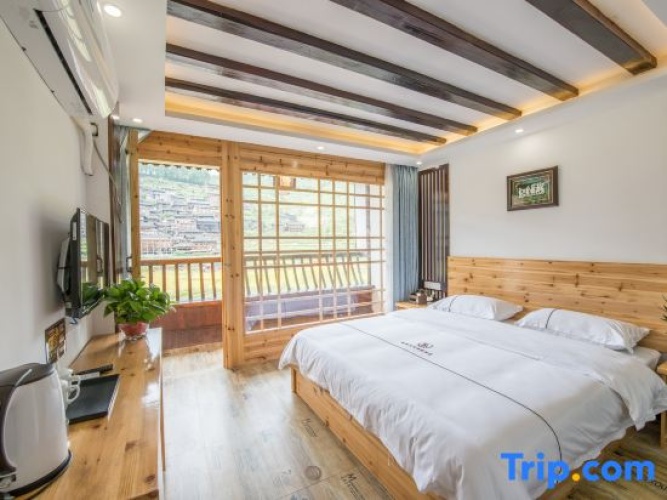 Standard Double room with balcony and with view