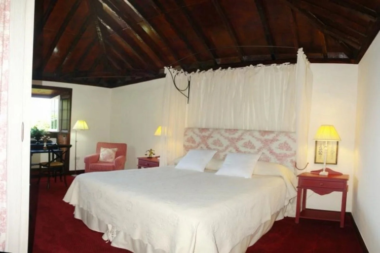 Isla Baja Suites