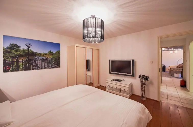 Harlingen Garden Apartment