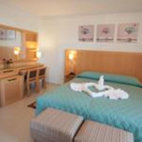 Standard Twin room with view