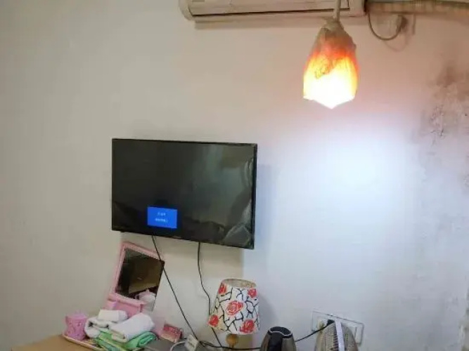 Yiqun Hotel