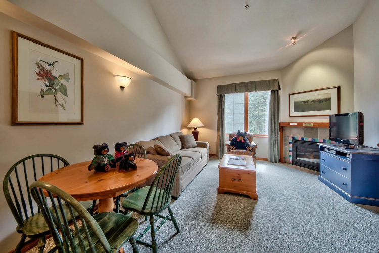 Hearthstone Lodge