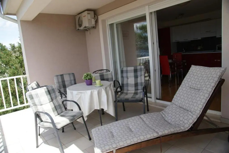 Apartment 2 Biba 41