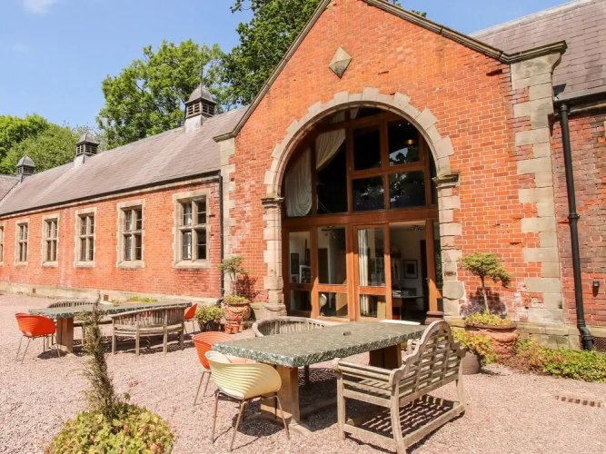 Chetwynd Lodge