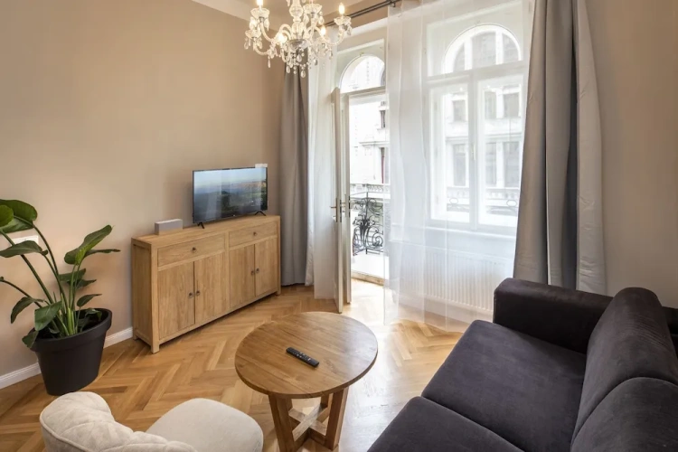 2 Bedrooms Family Apartment