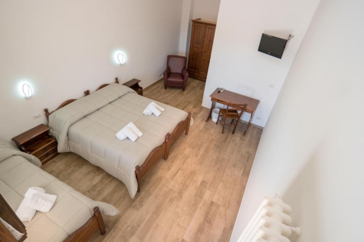 Superior Triple room