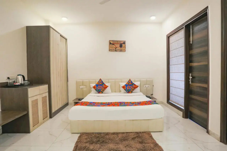 Fabhotel Ab Inn