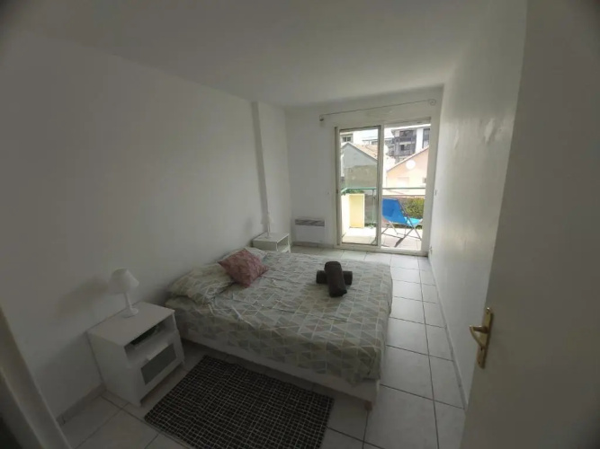 Centre, Grand T2 balcon Pkg, plage gare 600m