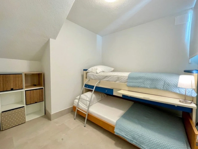 2 Bedrooms Villa with balcony and with garden view