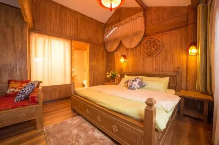 Blooming Flower Hostel