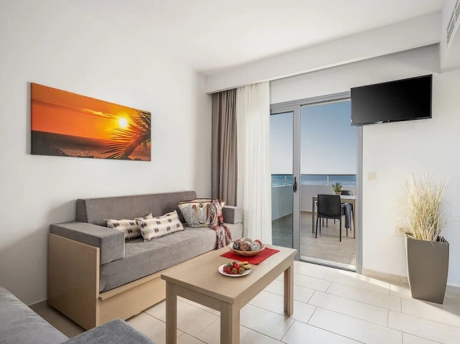 Deluxe Apartment