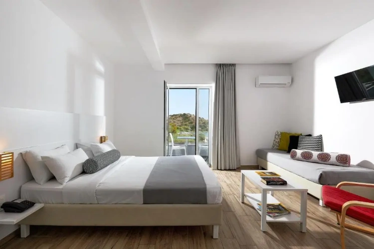 Superior room with sea view