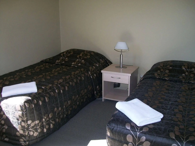 Sierra Motel