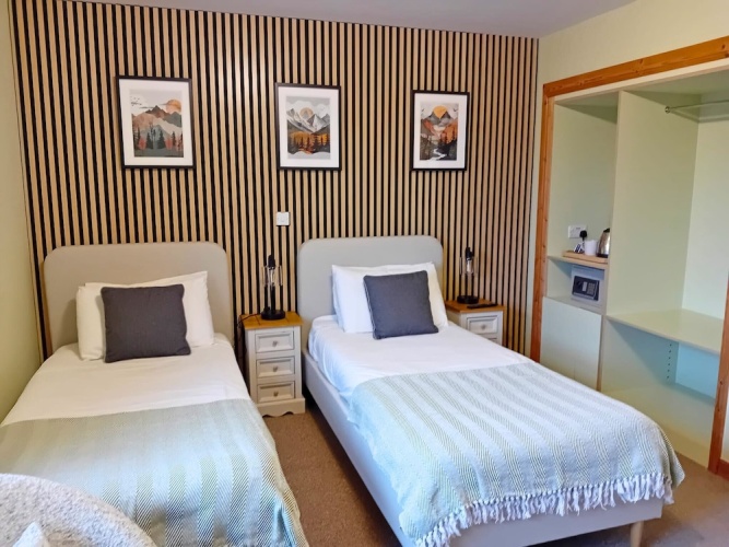 Standard Twin room