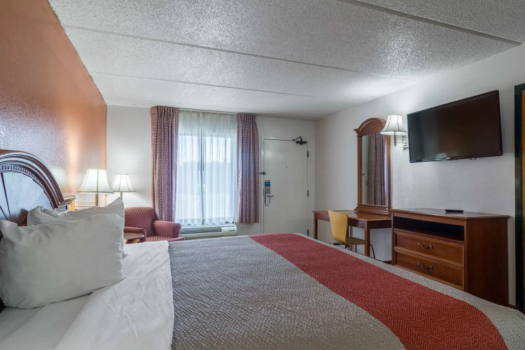 Motel 6 Townsend, GA