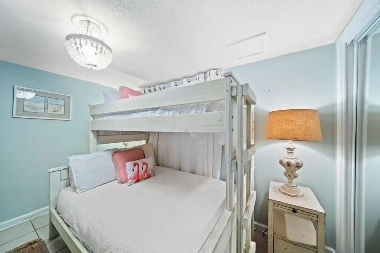 Sugar Beach 128 2 Bedroom Condo by Redawning