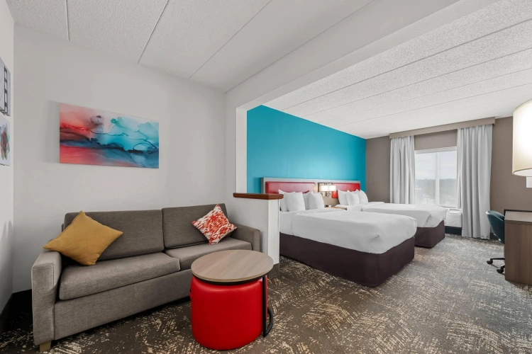 Quadruple Suite