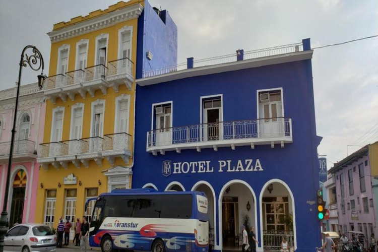 Hotel E Plaza