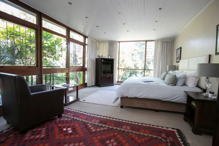 18 Burlington B&B