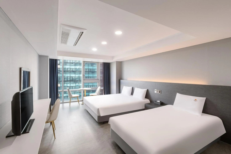 Suncloud Hotel
