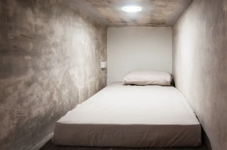 Bed Max Hostel