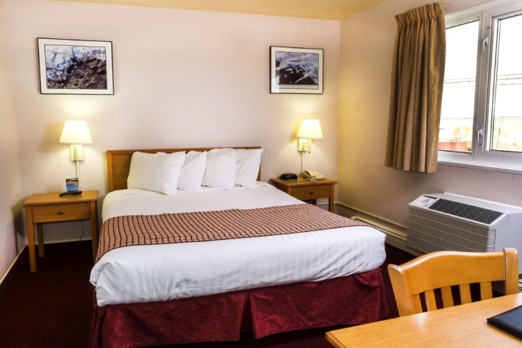 GuestHouse Inn and Suites Anchorage