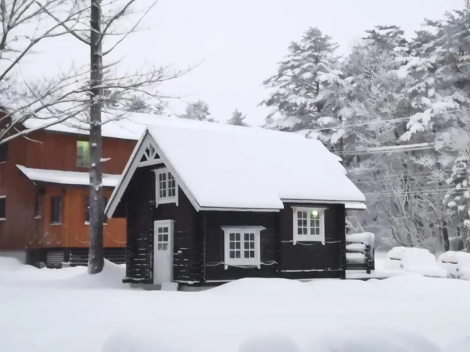 Twin Cottage