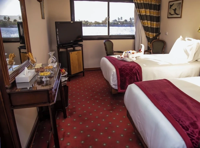 Standard Double room with river view
