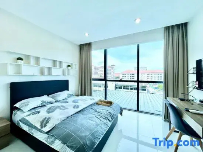 JR Homestay@93 Kozi Square