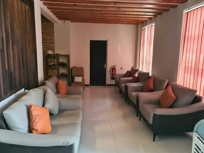 Lagoon Lodge