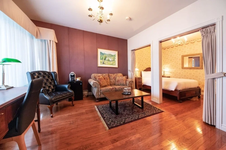 Classic Double Suite