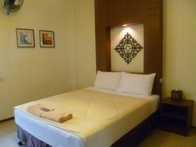 Good Night Chiang Mai