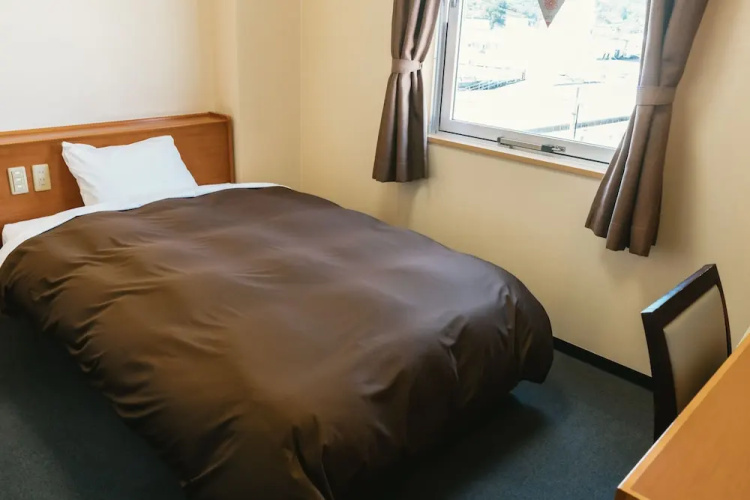 Kurenai Hotel