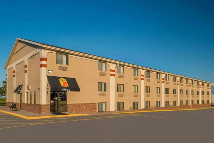 Super 8 Lincoln West - Lincoln, NE