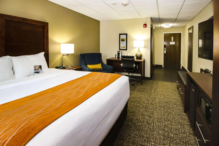 Garner Hotel Butte by IHG
