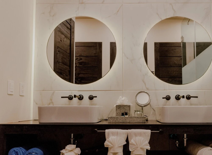 2 Bedroom Luxury Suite 210