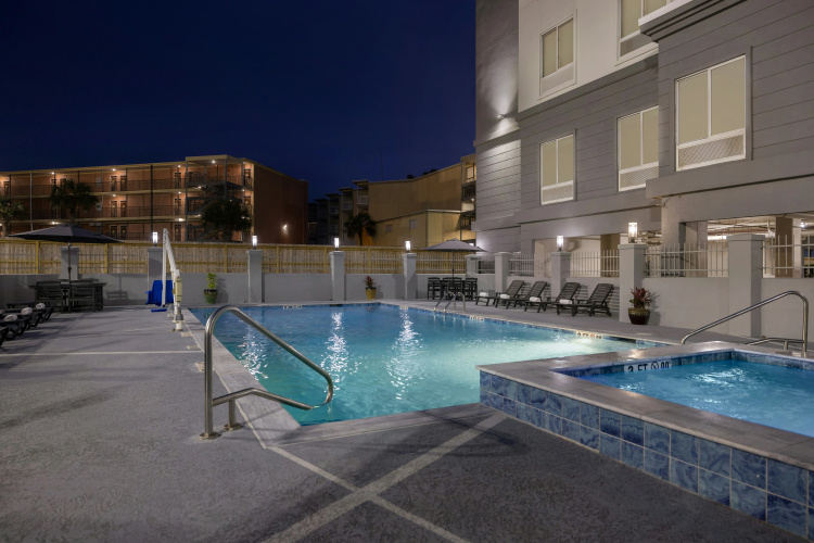 Hampton Inn & Suites Galveston photo 17