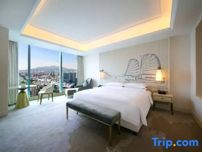 Double Family Suite with city view