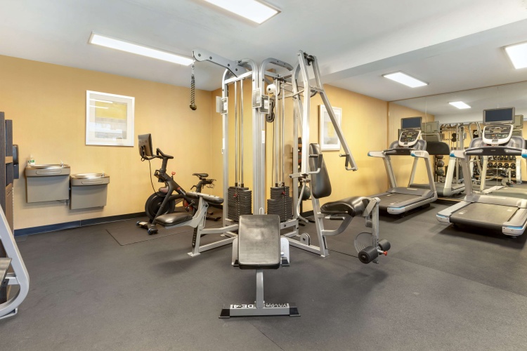 Best Western Plus Rancho Cordova Inn photo 18