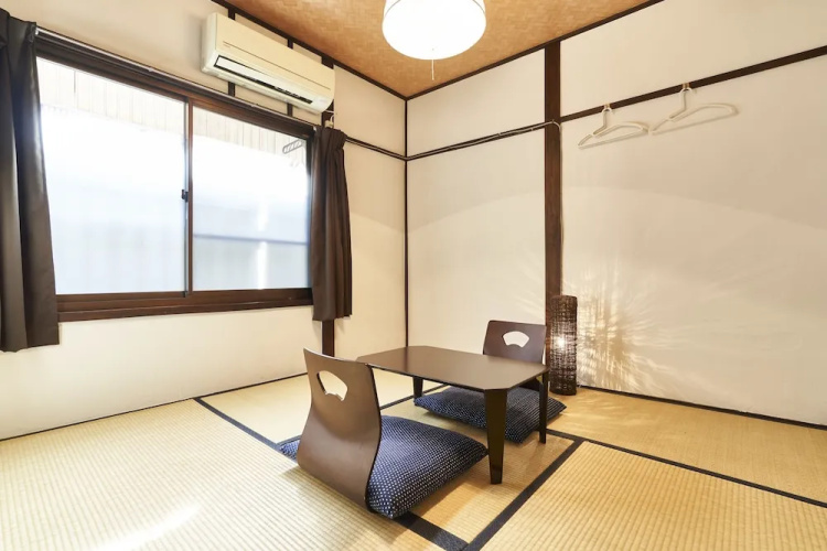 TOMORI Guest House