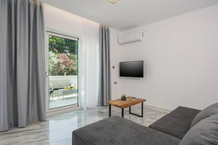 Quarters Luxury Apartments