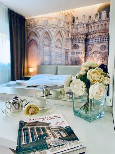 Standard Double room with city view