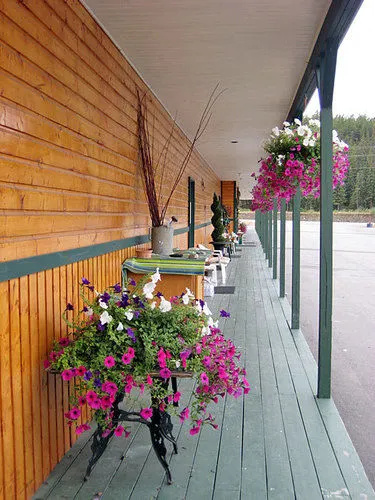 Mountain Ridge Motel & Rv Park
