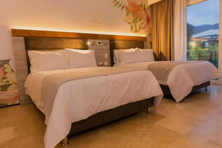 Luxury Twin room