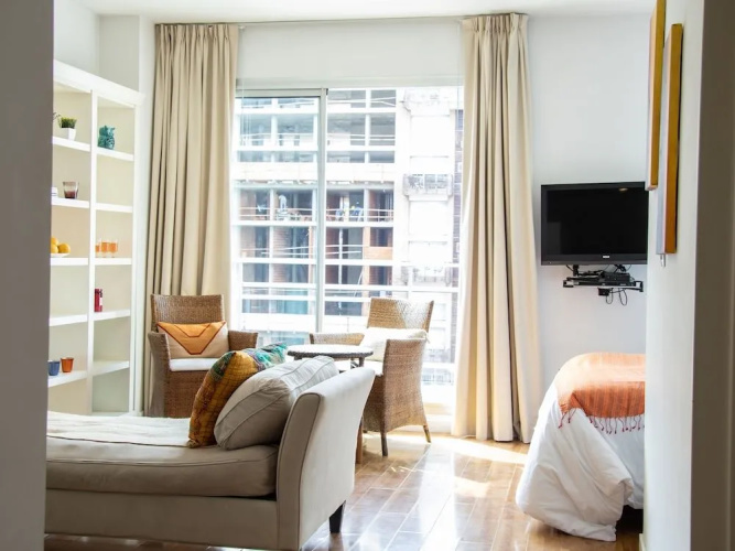 Cabrera Modern Flat