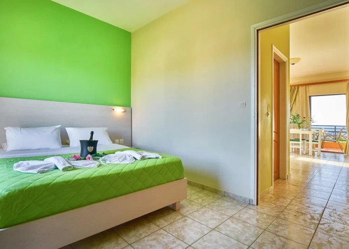 1 Bedroom Family Apartment beachfront