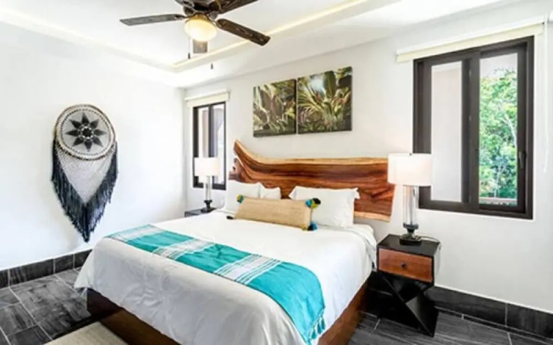 Bright full furnished 2 bedrooms