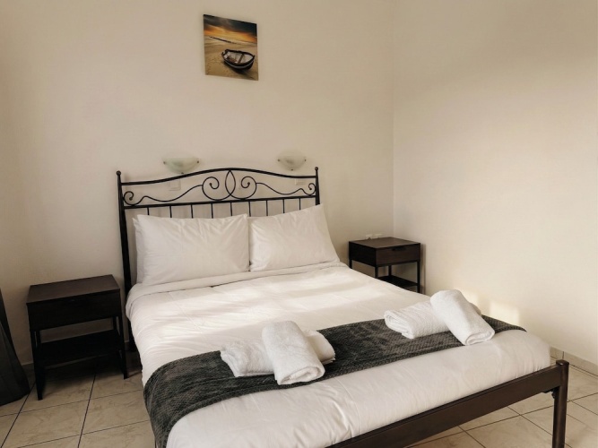 Economy Double room with balcony and with courtyard view