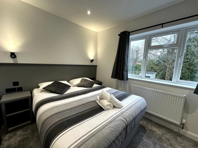 Gainsborough Lodge