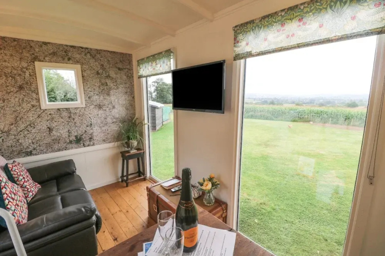 Shepherds Hut